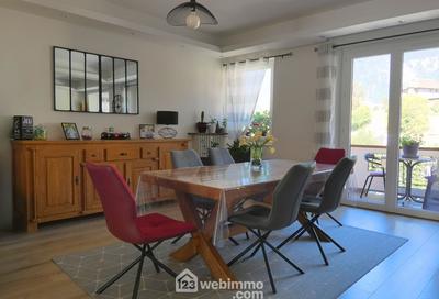 Appartement - 119 m² - 4 pièces