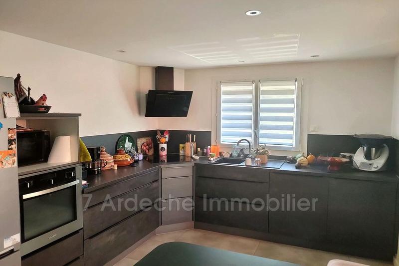 Maison - 195 m² - 8 pièces
