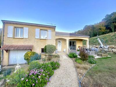 Immeuble - 92 m² - 5 pièces