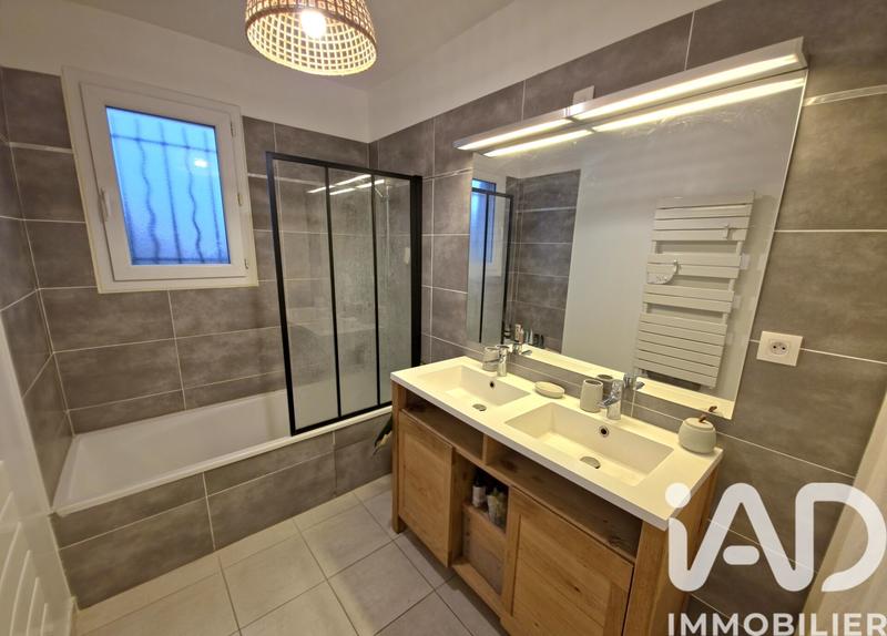 Maison - 88 m² - 4 pièces