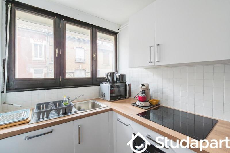 Chambre - 12 m² - 1 pièce