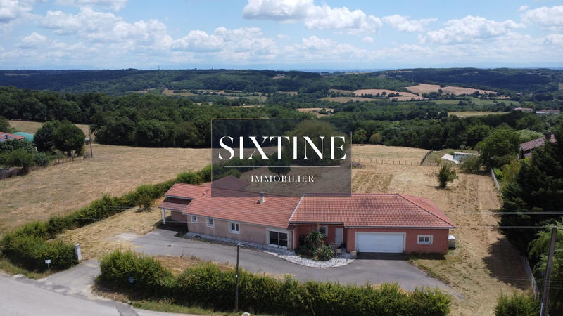 Maison - 271 m² - 10 pièces