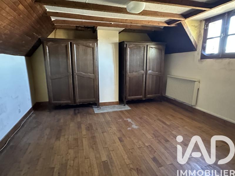 Maison - 300 m² - 15 pièces