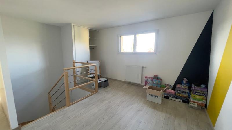 Maison contemporaine - 191 m² - 7 pièces