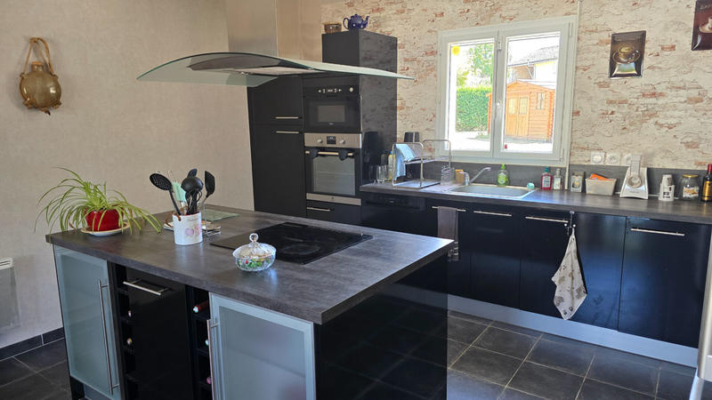 Maison - 140 m² - 4 pièces