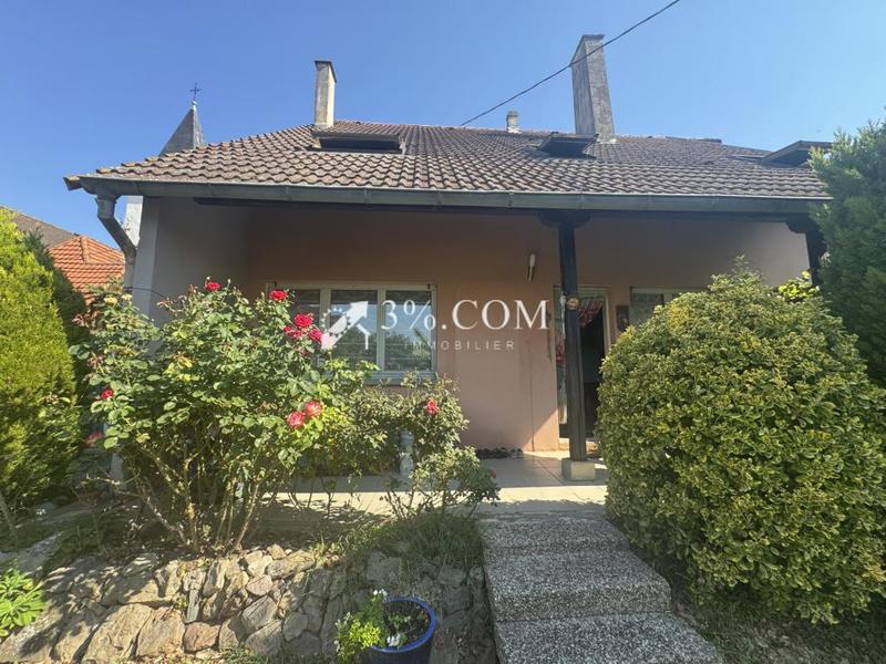 Maison - 96 m² - 4 pièces