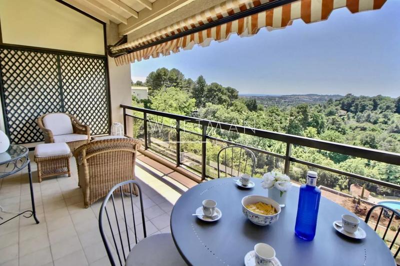 Appartement - 103 m² - 4 pièces