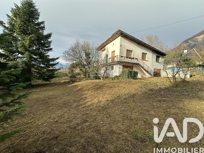 Maison - 160 m² - 5 pièces