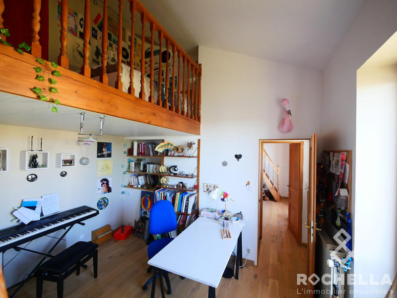 Maison - 140 m² - 5 pièces