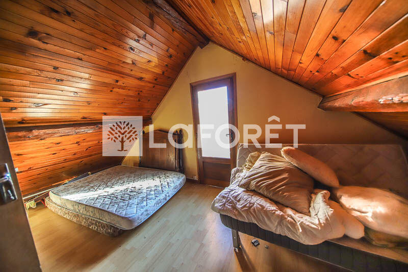 Maison - 91 m² - 4 pièces