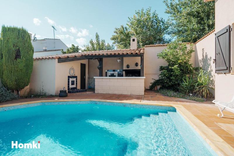 Maison - 290 m² - 6 pièces