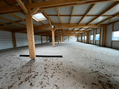 Local d'activités - 640 m²