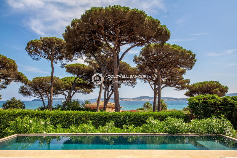 Villa - 240 m² - 6 pièces