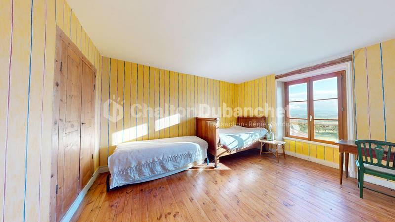 Maison - 466 m² - 17 pièces