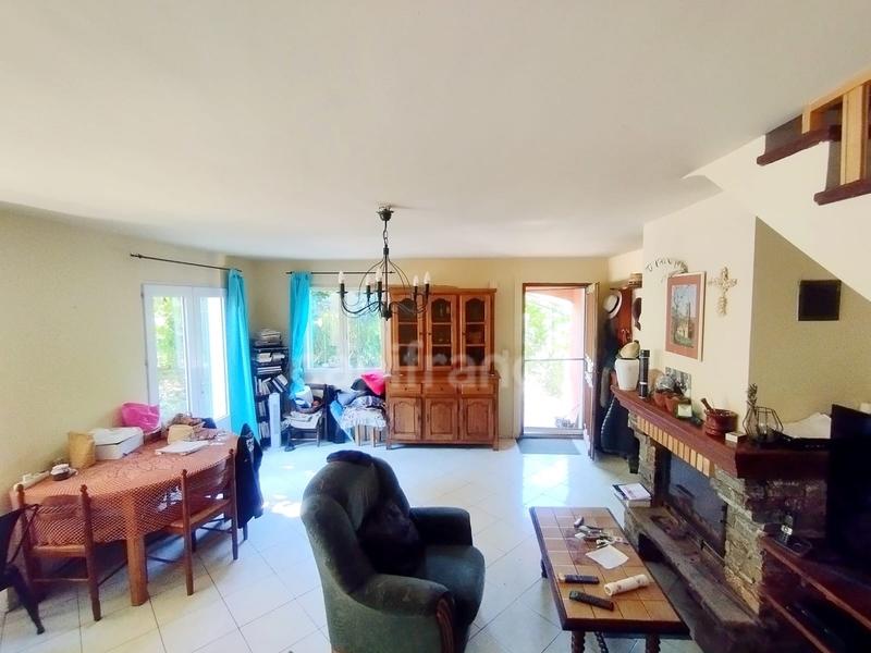 Maison - 156 m² - 7 pièces