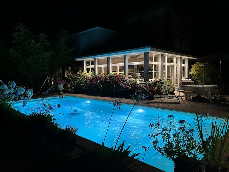 Maison - 300 m² - 9 pièces