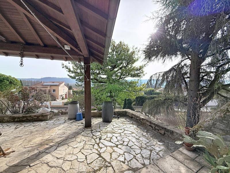 Villa - 127 m² - 5 pièces