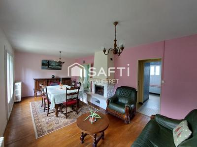 Maison - 90 m² - 4 pièces