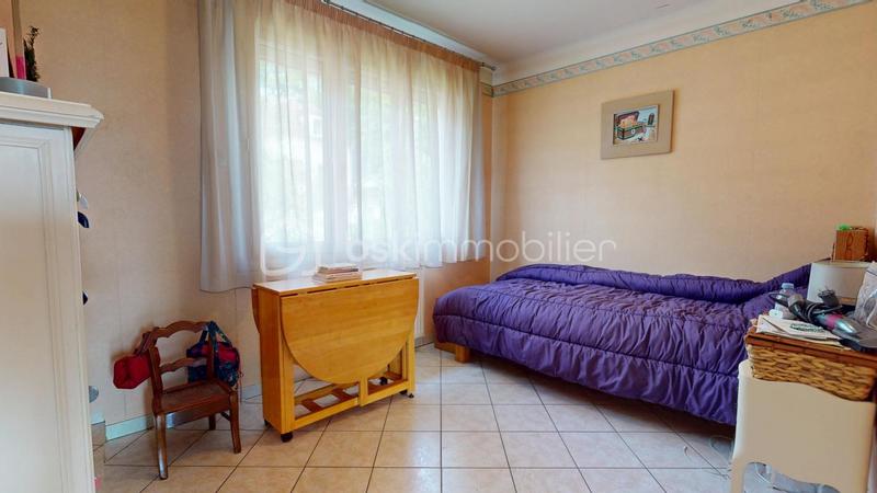 Maison traditionnelle - 76 m² - 4 pièces