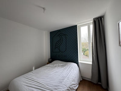 Maison - 94 m² - 5 pièces