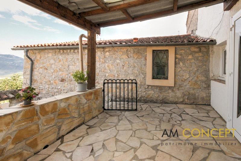 Maison de village - 103 m² - 6 pièces