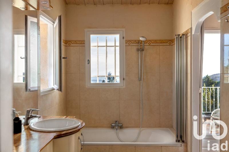 Maison - 187 m² - 6 pièces