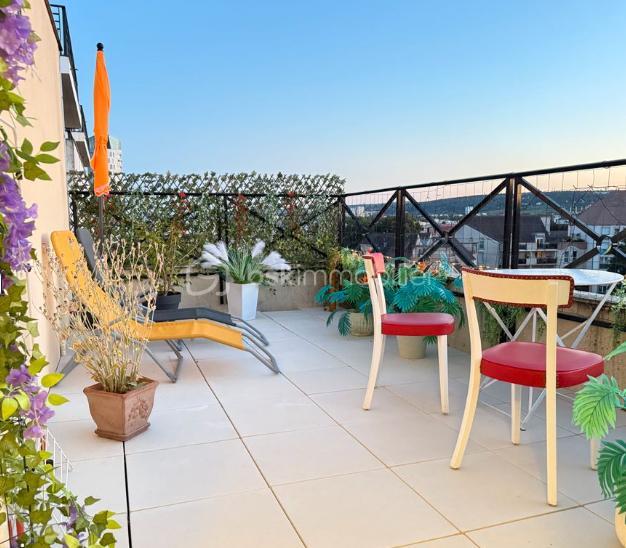 Appartement - 115 m² - 4 pièces