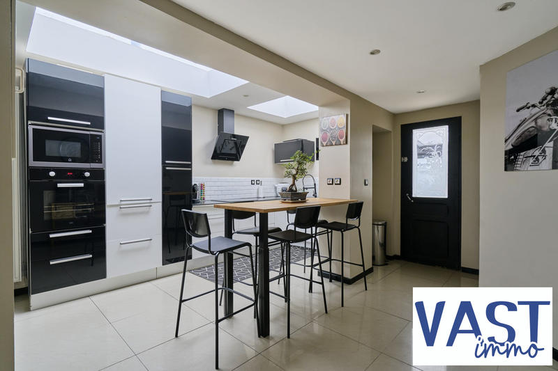 Maison - 135 m² - 5 pièces