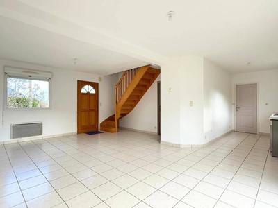 Maison - 84 m² - 6 pièces