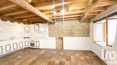 Maison - 80 m² - 4 pièces