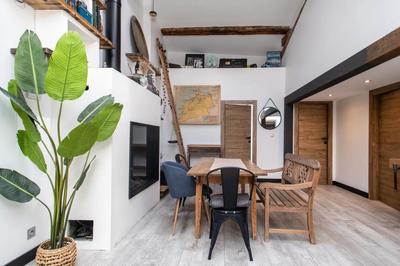 Appartement - 143 m² - 5 pièces