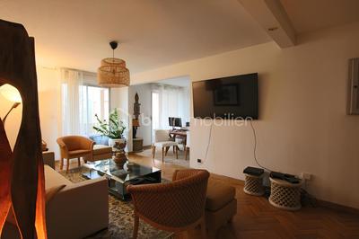 Appartement - 103 m² - 5 pièces