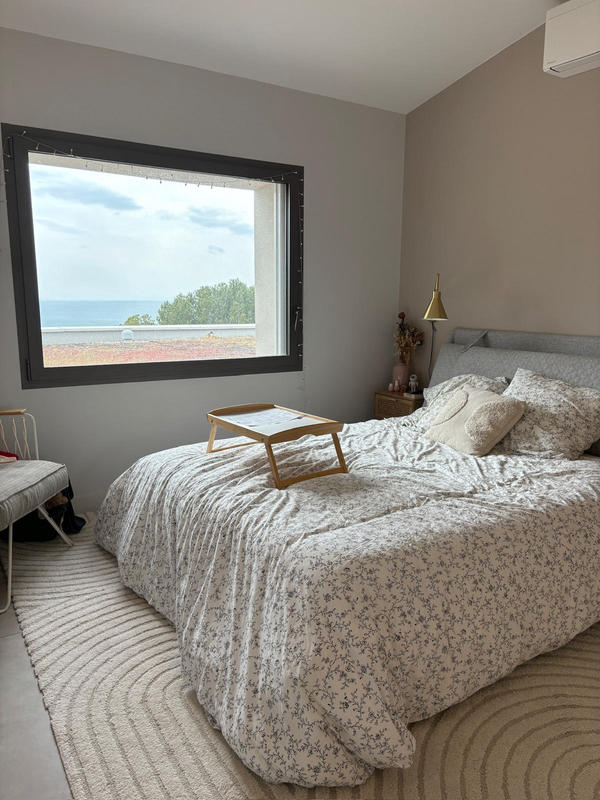 Maison - 280 m² - 8 pièces