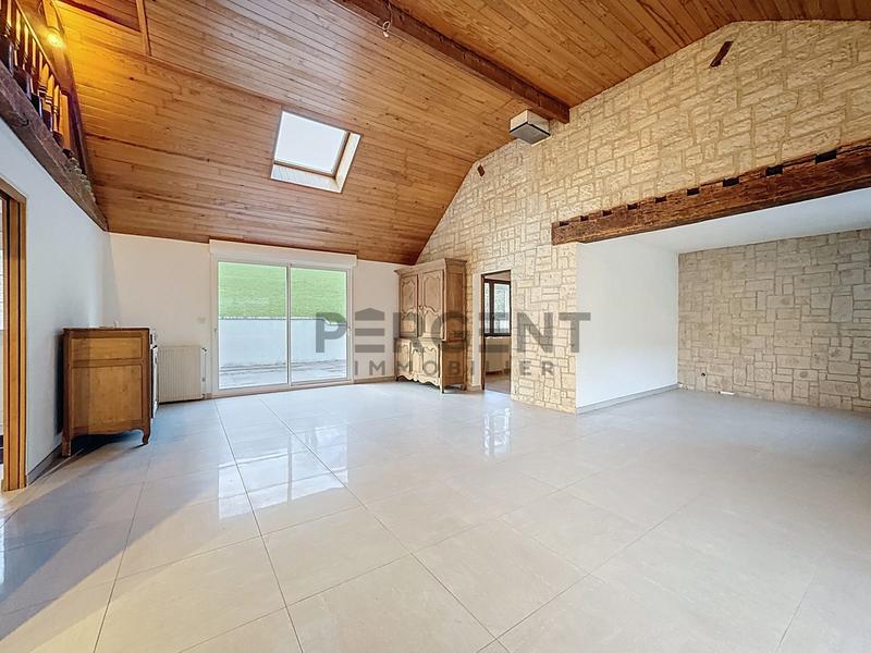 Maison - 127 m² - 5 pièces