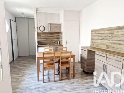 Studio - 24 m² - 1 pièce