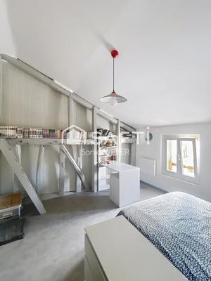 Maison - 147 m² - 6 pièces