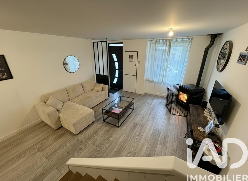 Maison - 89 m² - 6 pièces