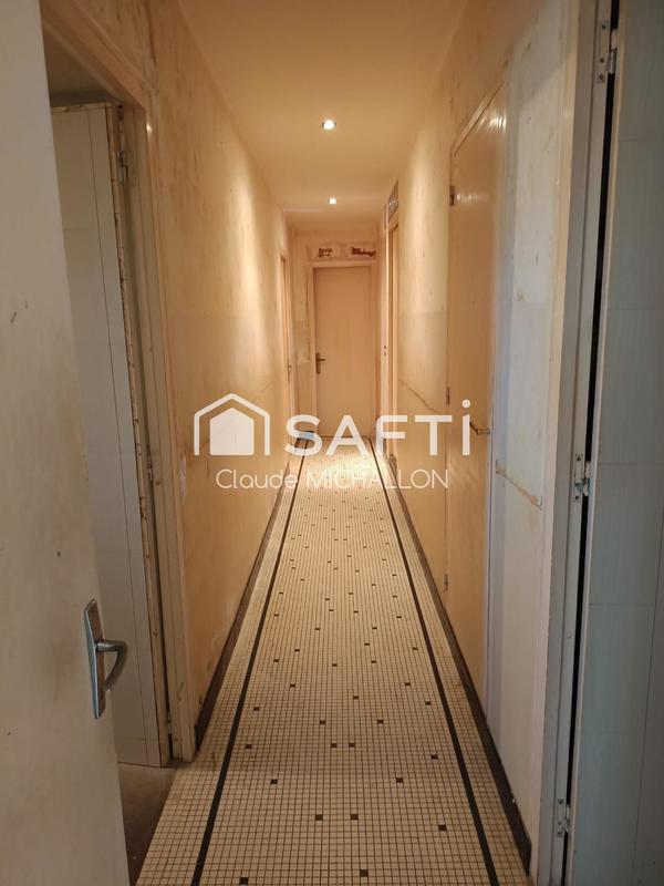 Maison - 120 m² - 4 pièces