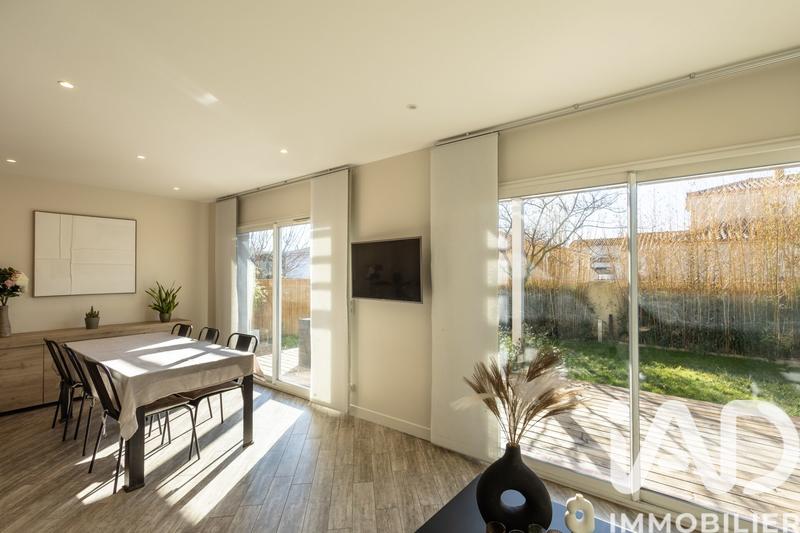 Maison - 101 m² - 4 pièces