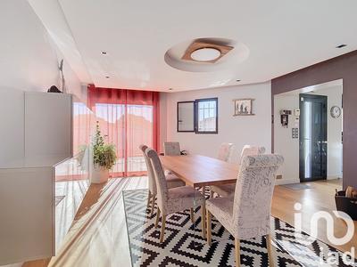 Maison - 136 m² - 6 pièces