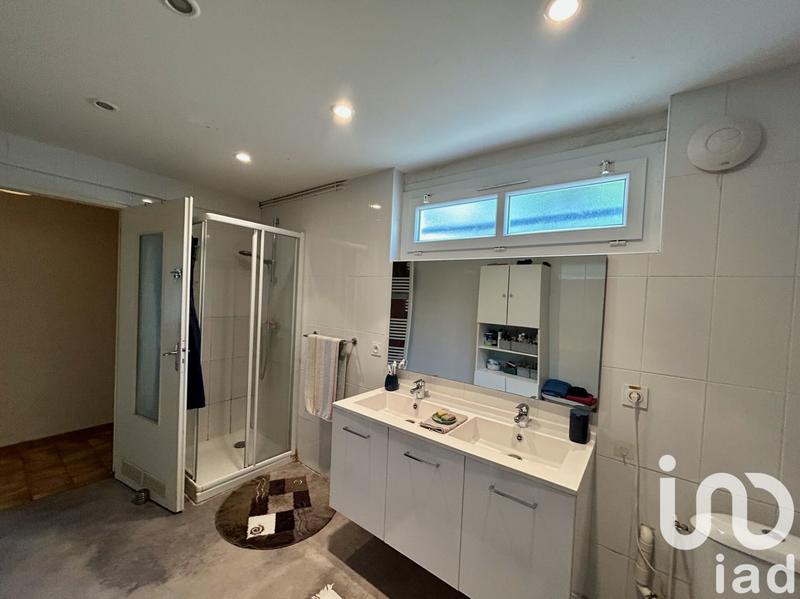 Maison - 122 m² - 6 pièces