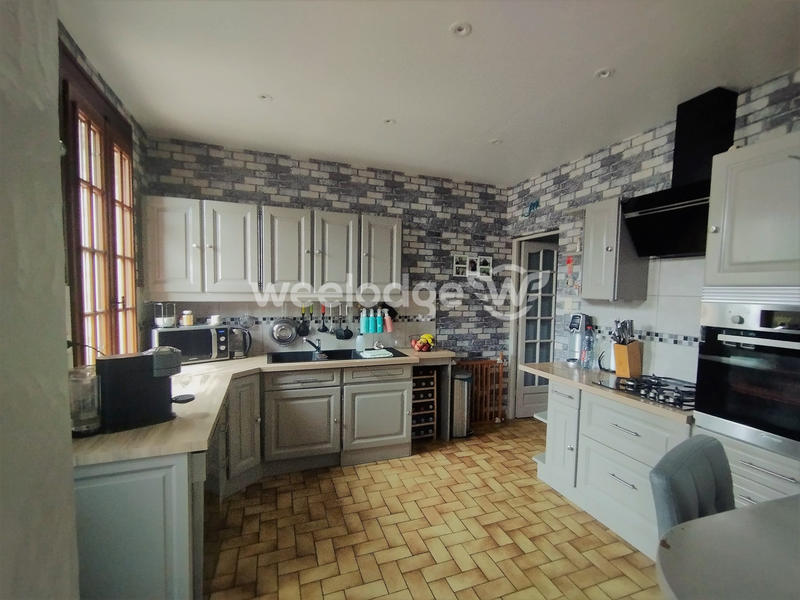 Maison - 127 m² - 7 pièces