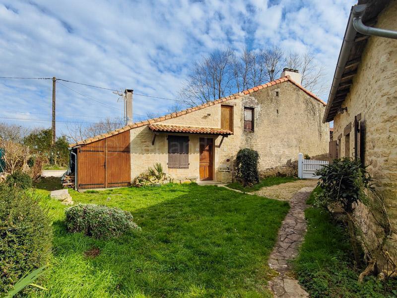 Maison en pierre - 126 m² - 4 pièces