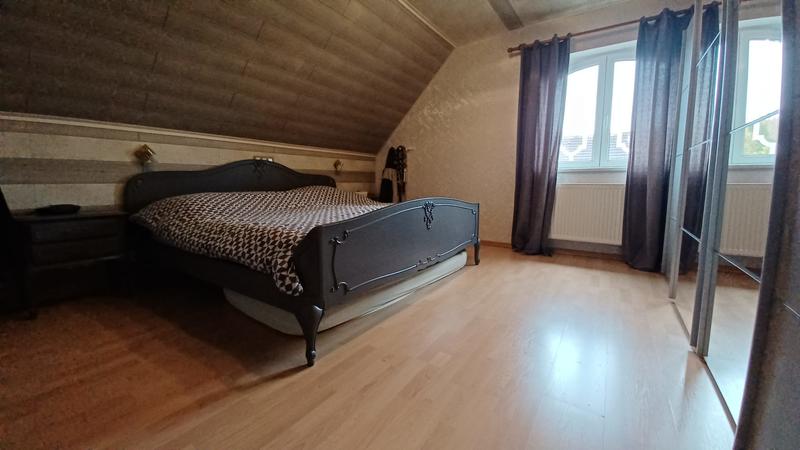 Maison contemporaine - 208 m² - 8 pièces