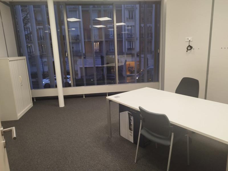 Bureau - 122 m²
