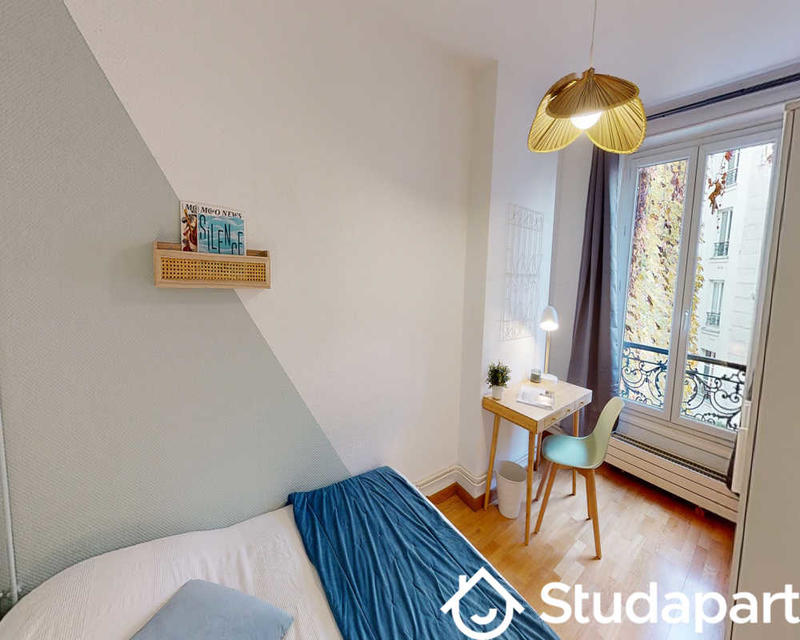 Chambre - 160 m² - 1 pièce