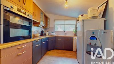 Maison - 101 m² - 4 pièces