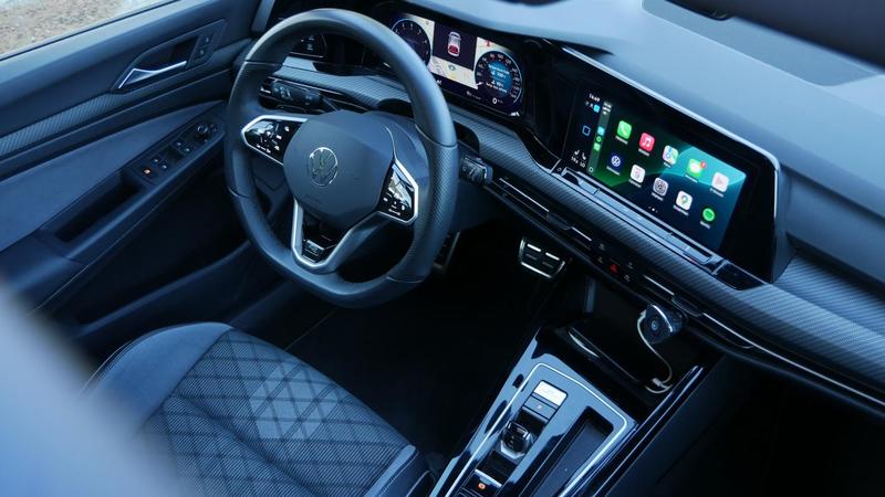 Volkswagen Golf VIII 1.5 Etsi Opf 150ch R-Line Dsg7