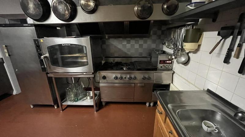 Maison - 600 m² - 19 pièces