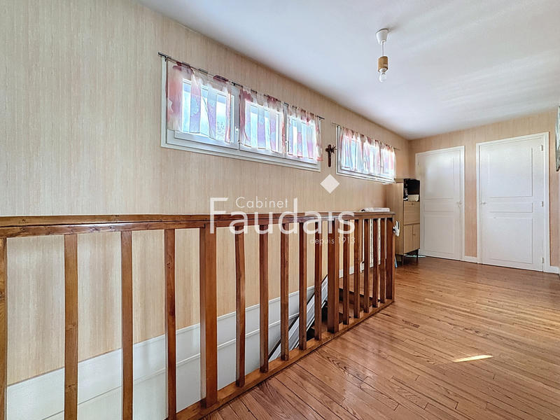 Maison - 110 m² - 4 pièces